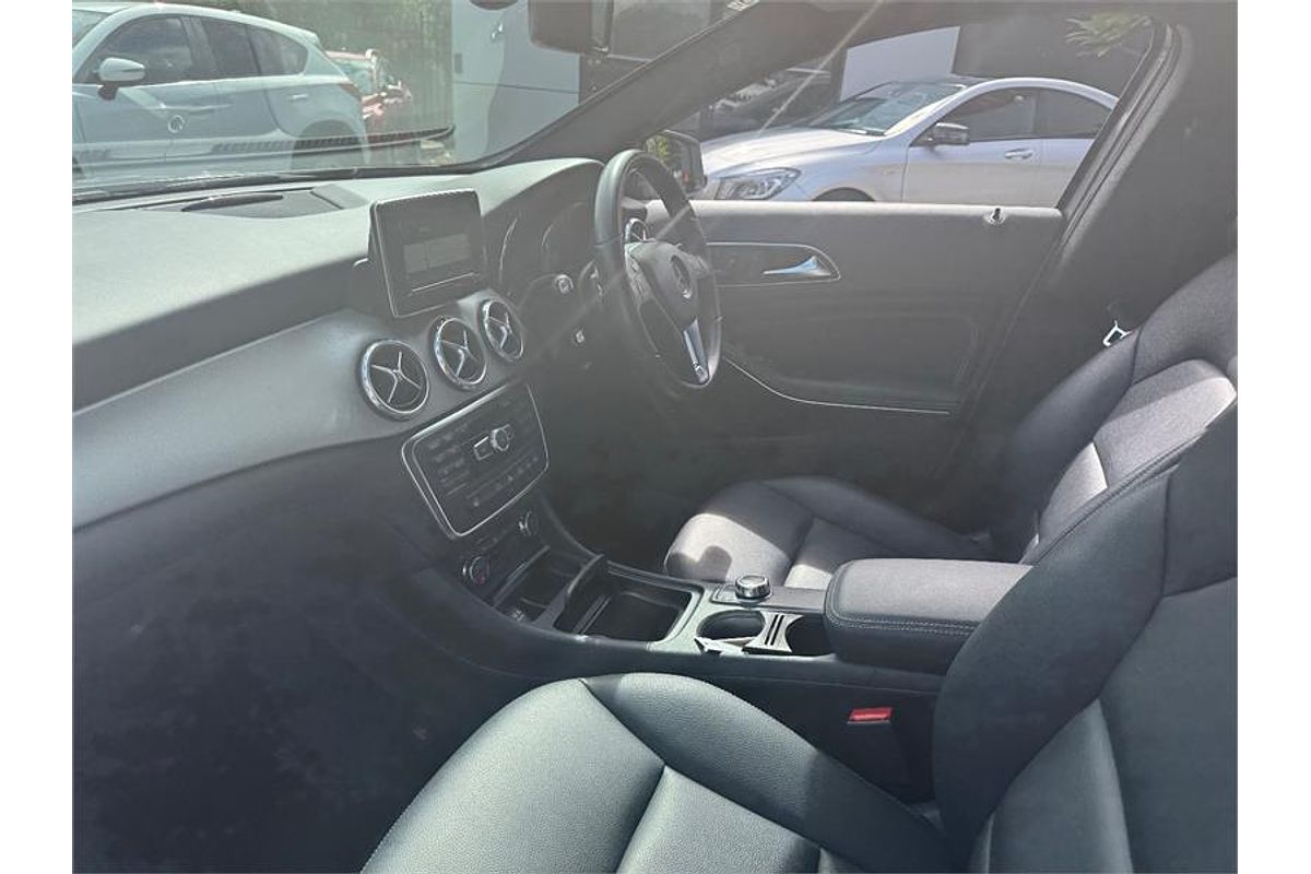 2015 Mercedes-Benz GLA-Class GLA200 CDI X156