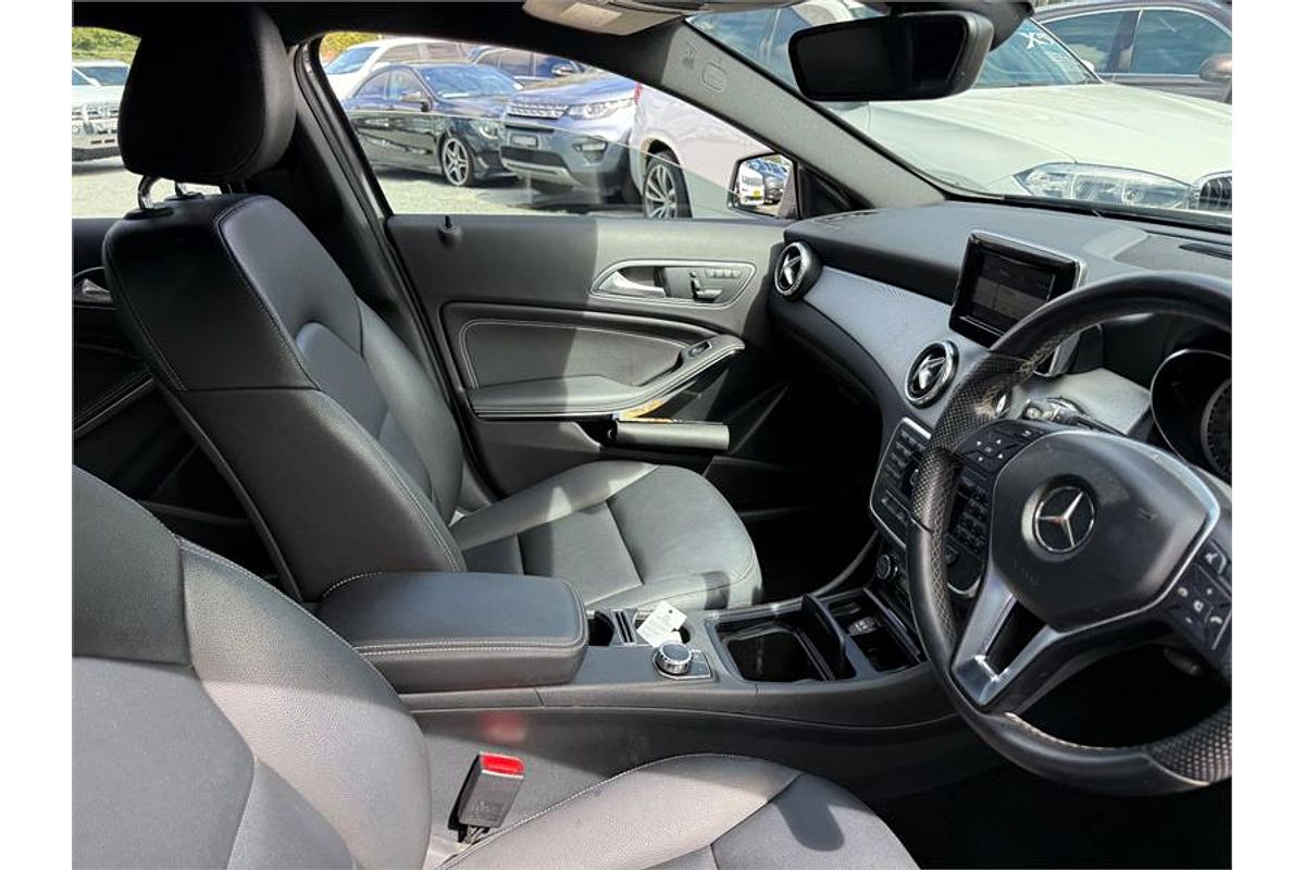 2015 Mercedes-Benz GLA-Class GLA200 CDI X156