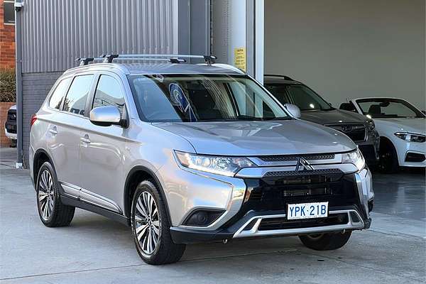 2018 Mitsubishi OUTLANDER ES 7 SEAT (2WD) ZL MY18.5