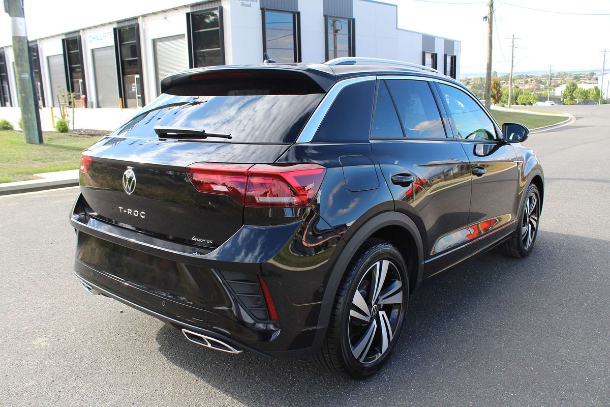 2025 Volkswagen T-Roc 140TSI R-Line D11