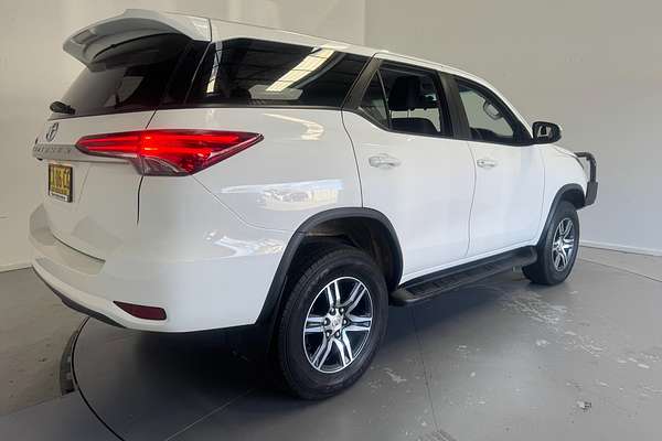 2020 Toyota Fortuner GX GUN156R