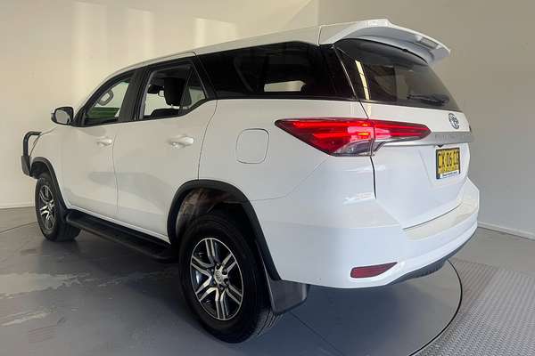 2020 Toyota Fortuner GX GUN156R