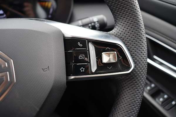 2025 MG ZS Essence ZS32