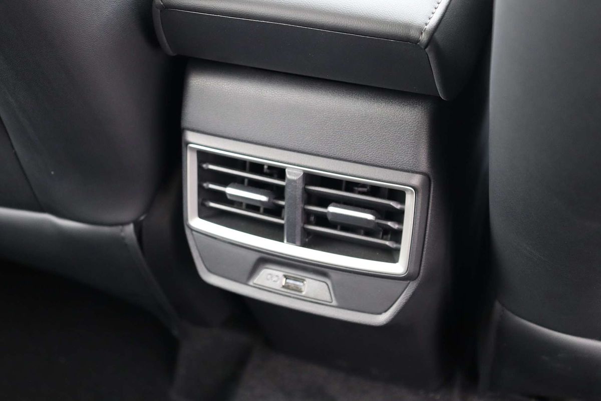 2025 MG ZS Essence ZS32