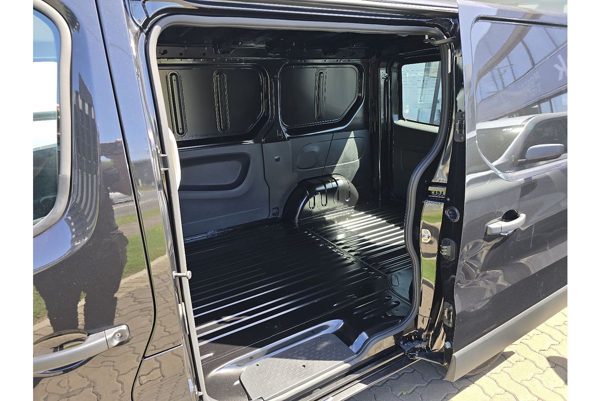 2024 Renault Trafic Pro X82 SWB
