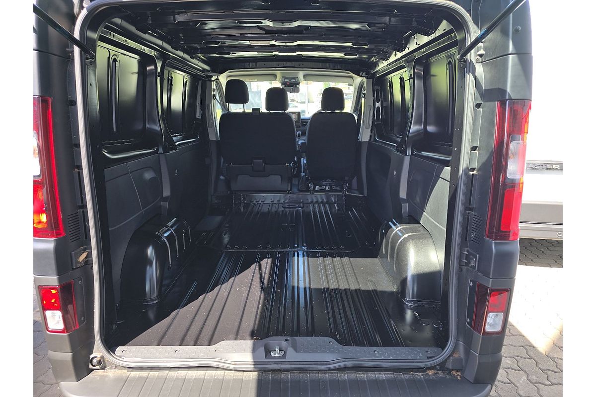 2024 Renault Trafic Pro X82 SWB