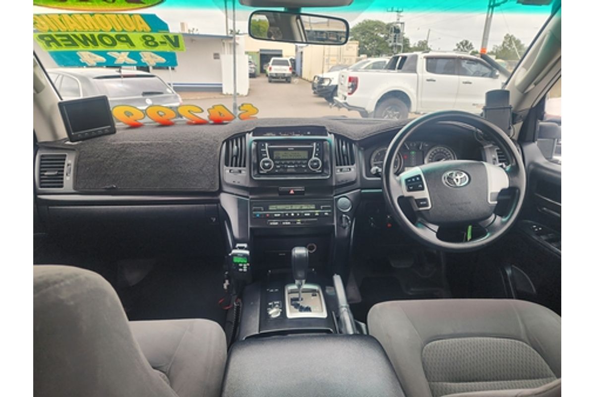 2013 Toyota Landcruiser GX VDJ200R