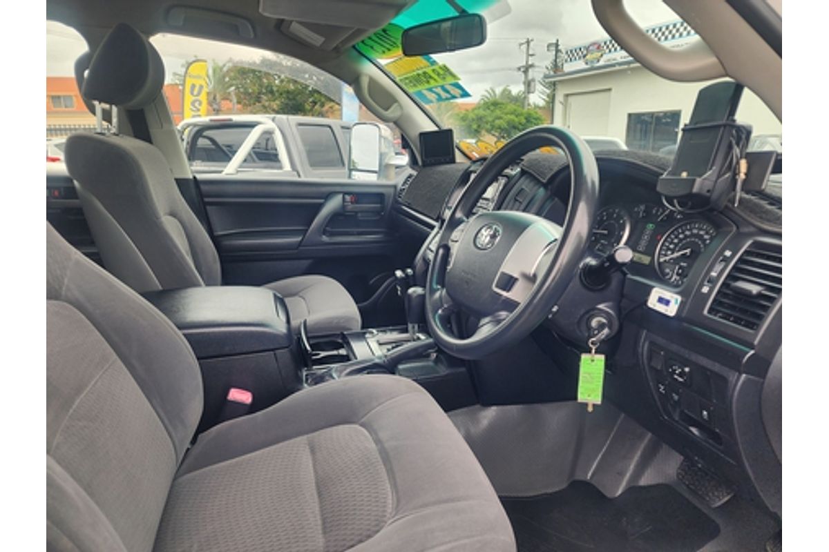 2013 Toyota Landcruiser GX VDJ200R