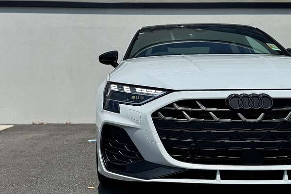 2024 Audi A3 35 TFSI S line GY