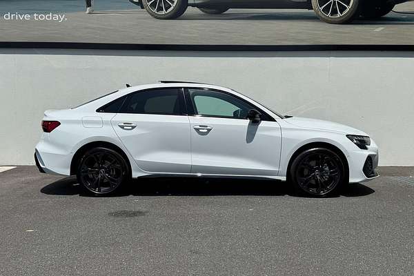2024 Audi A3 35 TFSI S line GY