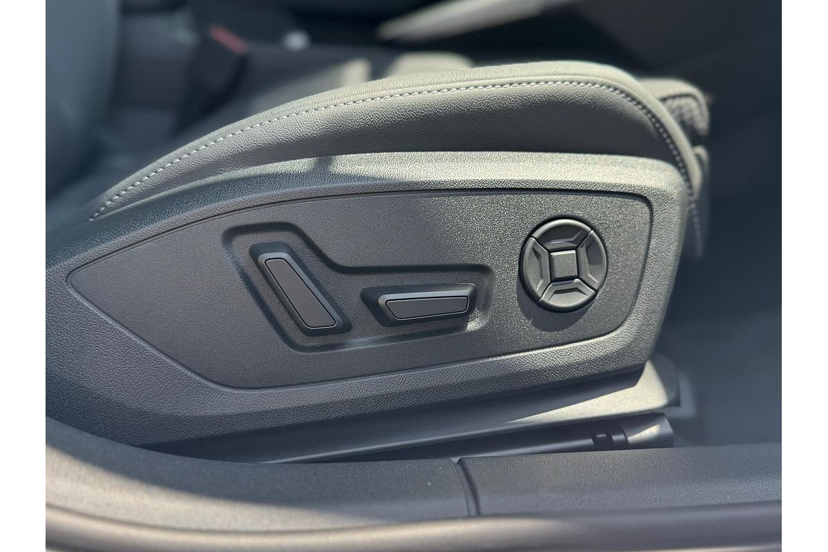 2024 Audi A3 35 TFSI S line GY