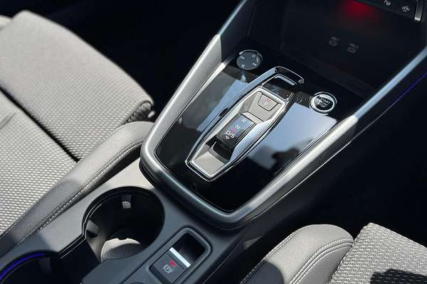 2024 Audi A3 35 TFSI S line GY