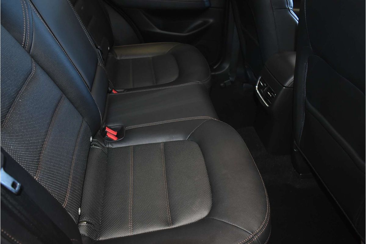 2017 Mazda CX-5 GT KF Series