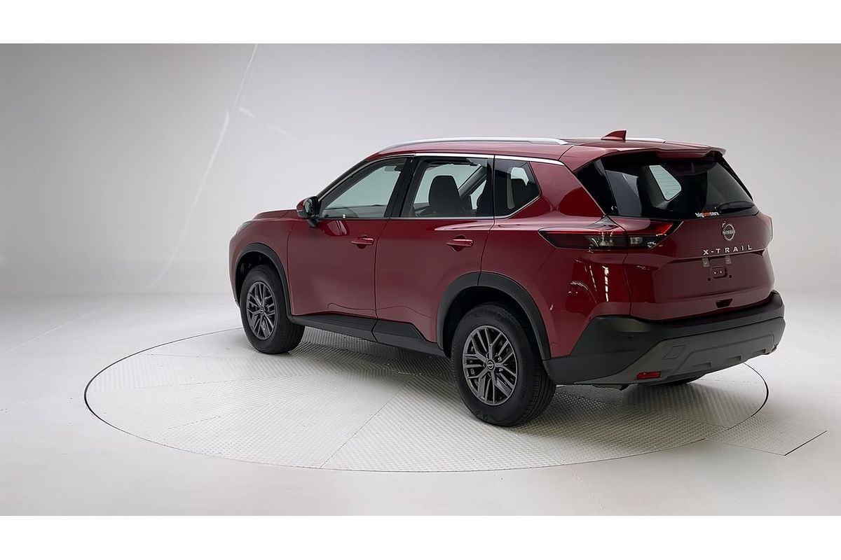 2023 Nissan X-TRAIL ST T33