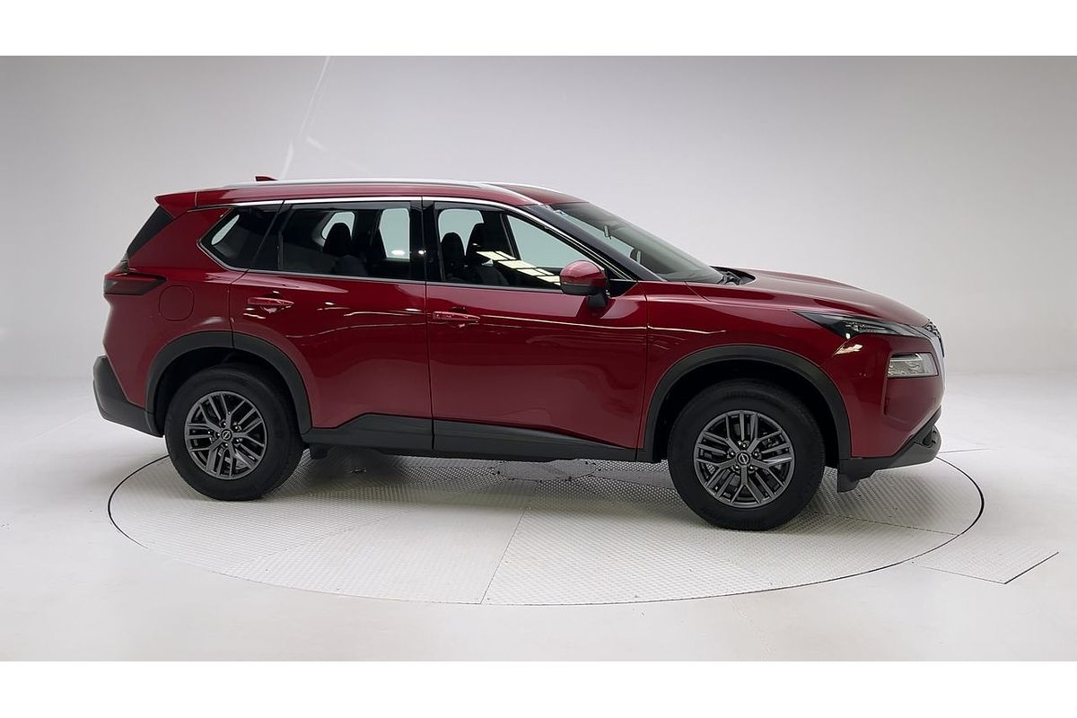 2023 Nissan X-TRAIL ST T33