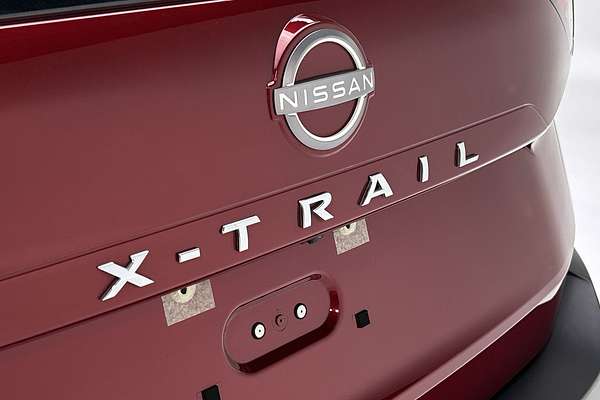 2023 Nissan X-TRAIL ST T33