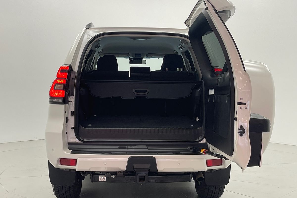 Prado GXL 2.8L T Diesel Automatic Wagon 4277430 005