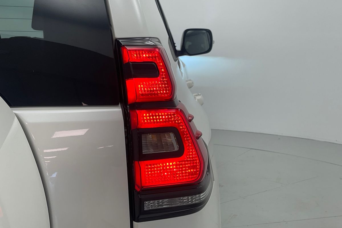 Prado GXL 2.8L T Diesel Automatic Wagon 4277430 005