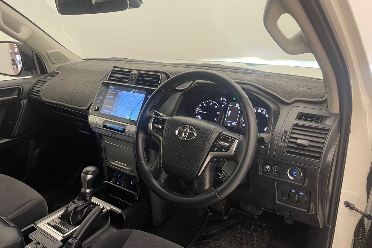 Prado GXL 2.8L T Diesel Automatic Wagon 4277430 005