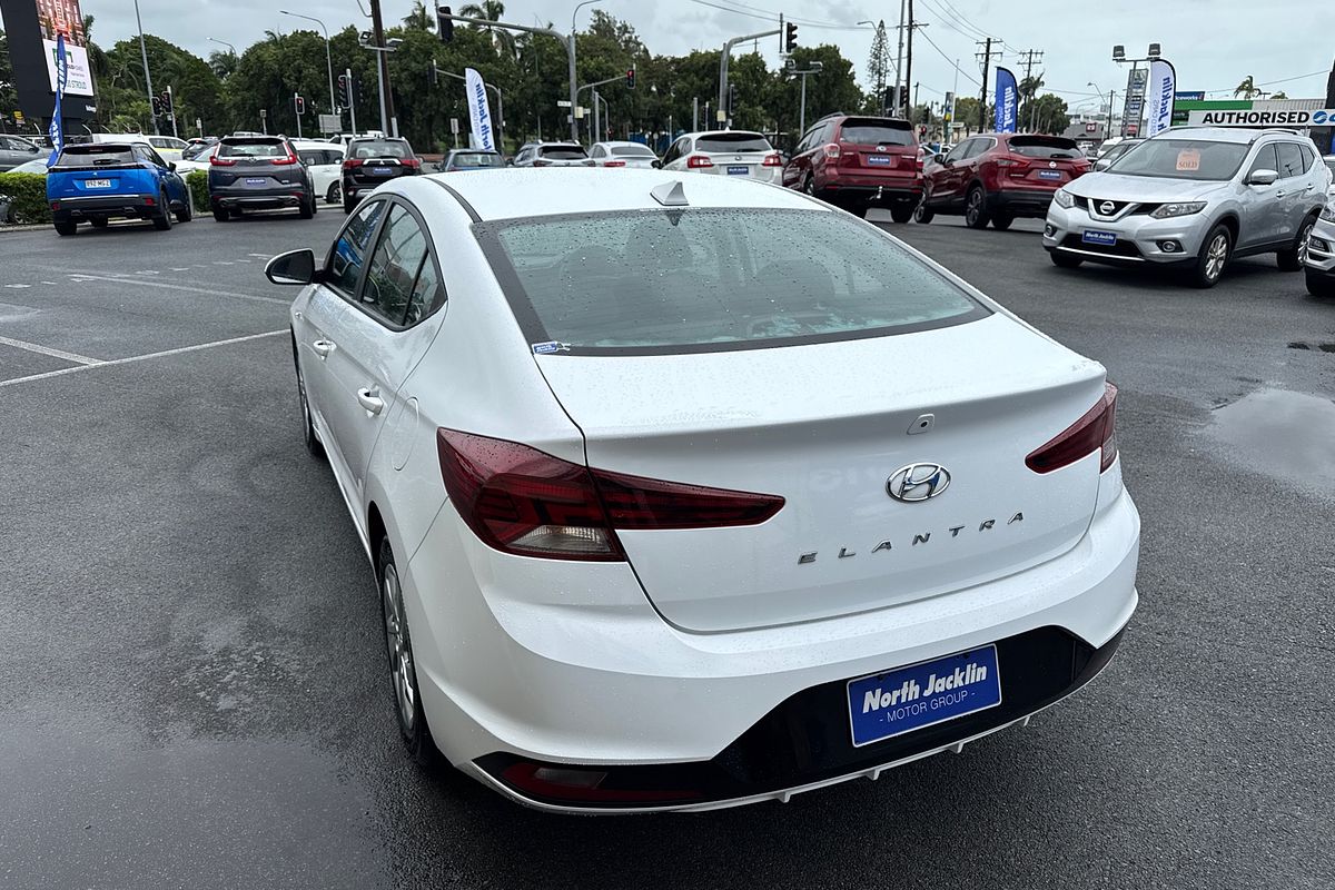 2018 Hyundai Elantra Go AD.2