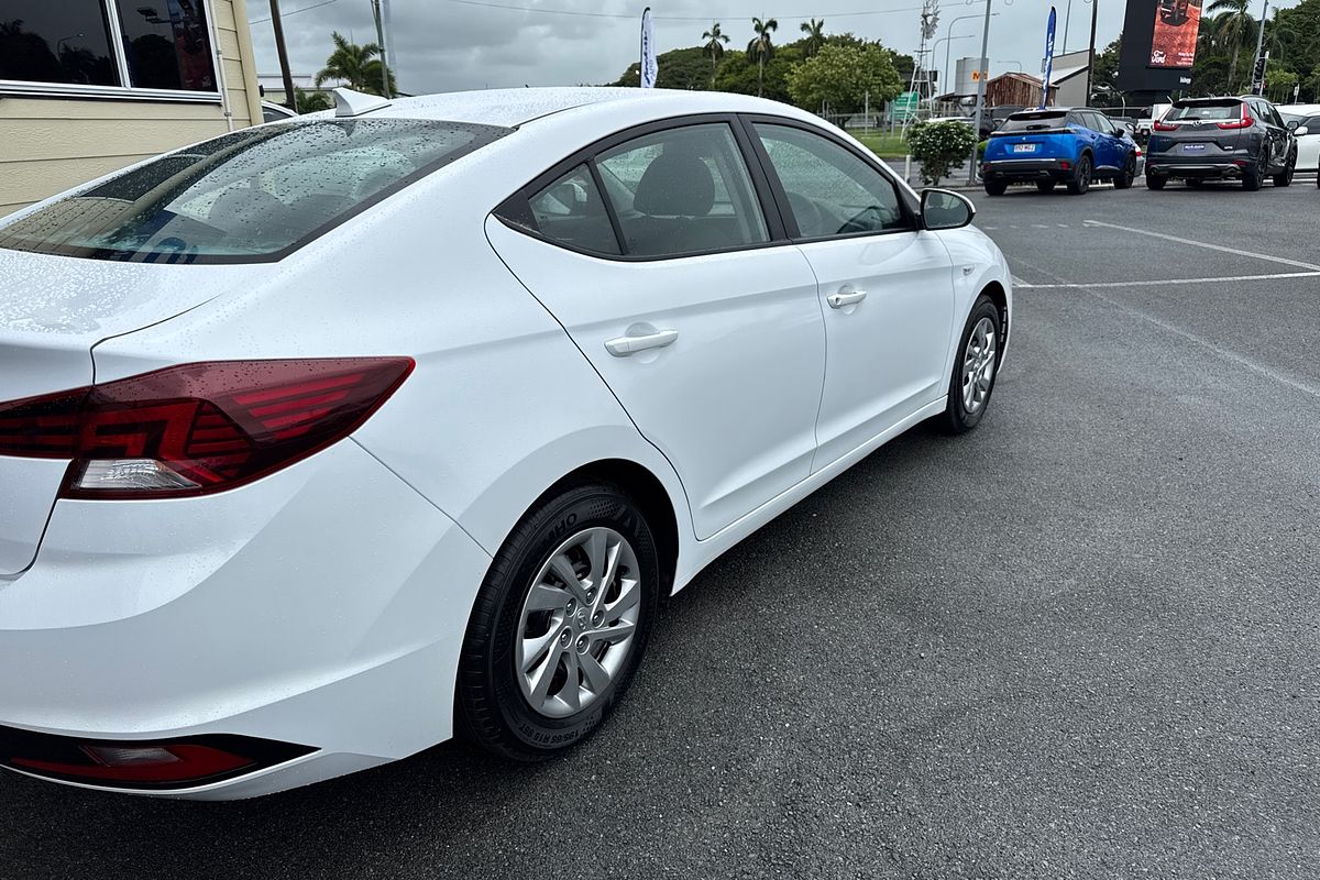 2018 Hyundai Elantra Go AD.2