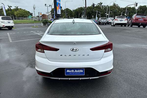2018 Hyundai Elantra Go AD.2