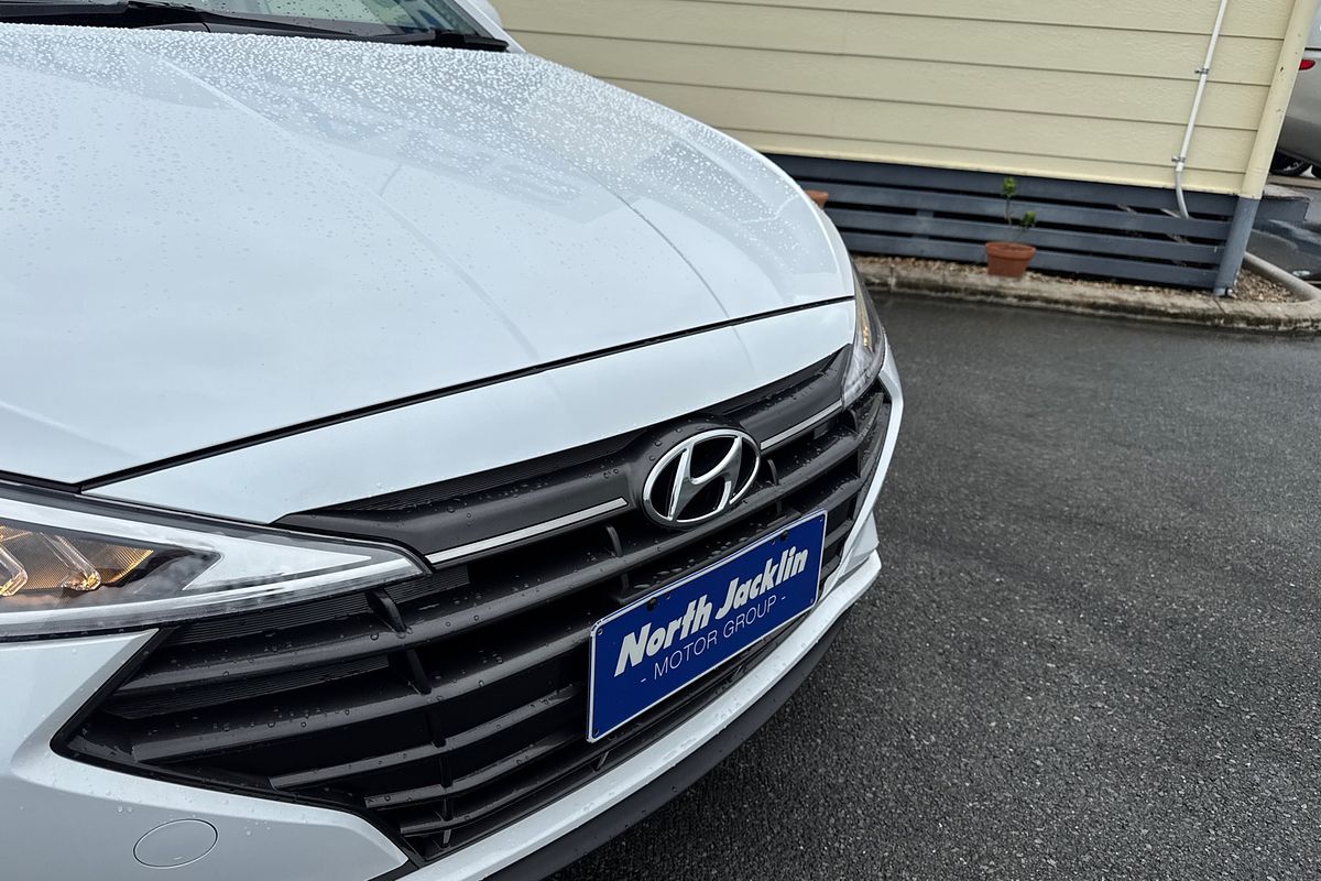 2018 Hyundai Elantra Go AD.2