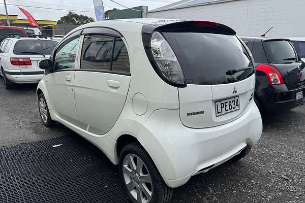 2013 Mitsubishi I-MIEV