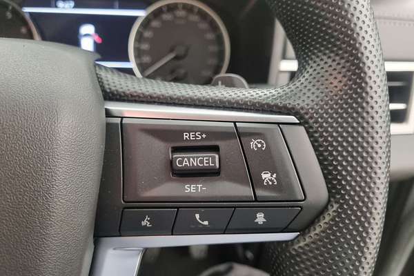 2024 Mitsubishi Outlander ES ZM