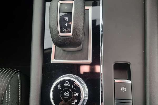 2024 Mitsubishi Outlander ES ZM
