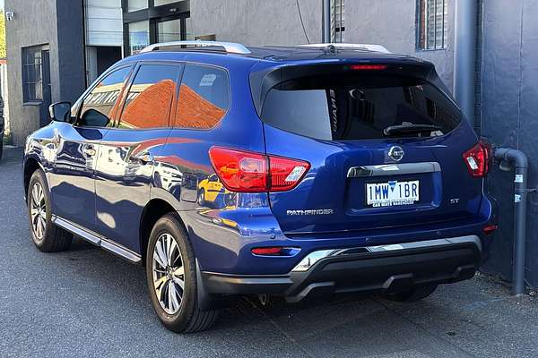2018 Nissan Pathfinder ST R52 Series II