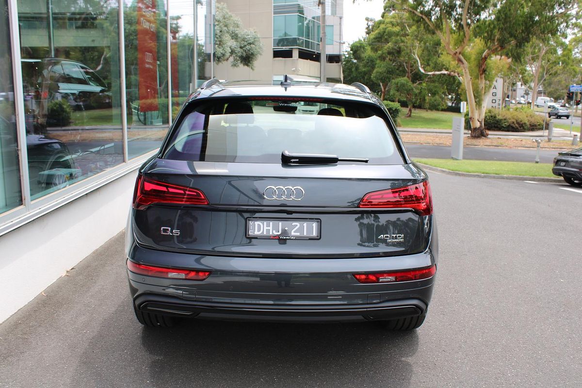 2024 Audi Q5 40 TDI Sport FY