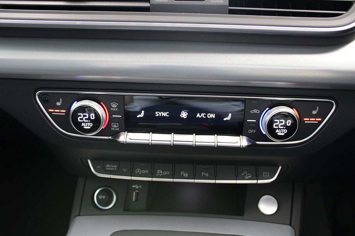 2024 Audi Q5 40 TDI Sport FY