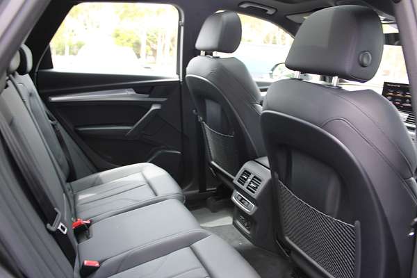 2024 Audi Q5 40 TDI Sport FY