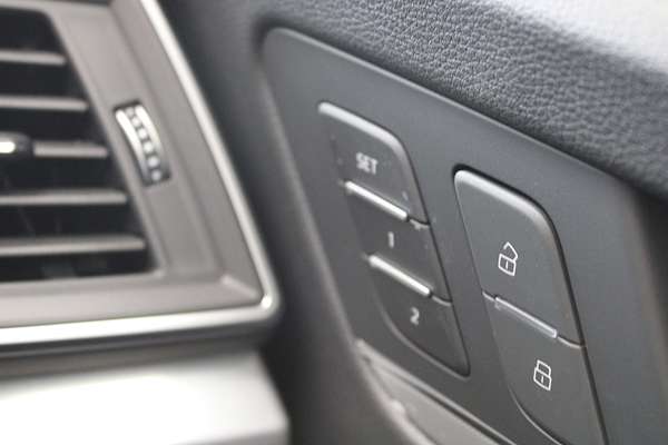 2024 Audi Q5 40 TDI Sport FY