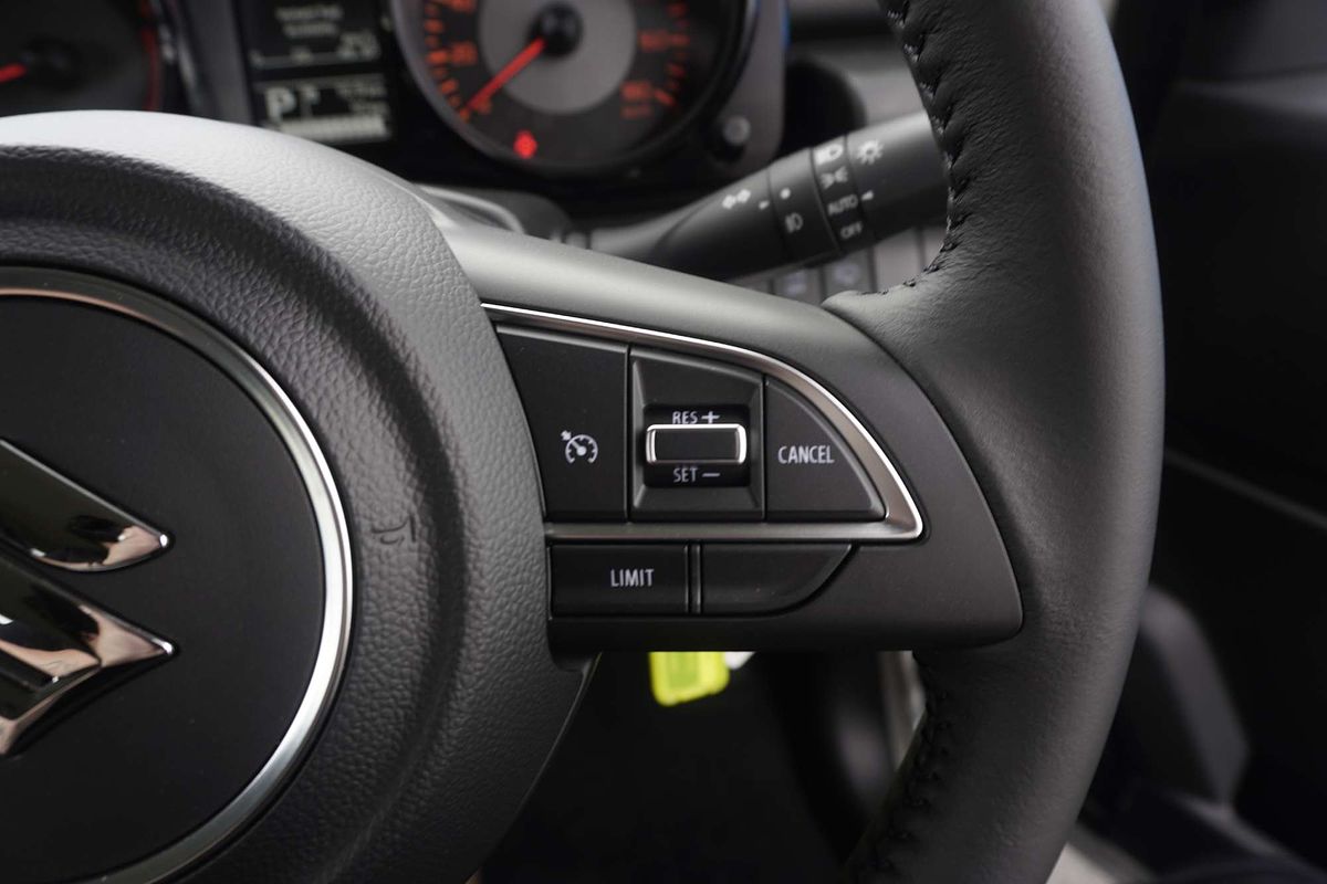2025 Suzuki Jimny GLX GJ
