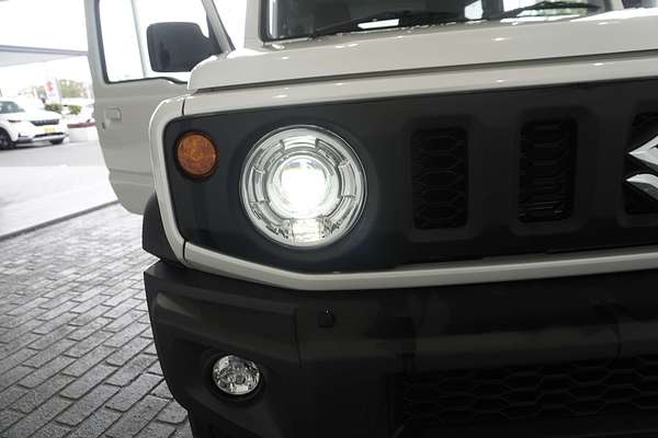 2025 Suzuki Jimny GLX GJ