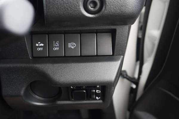 2025 Suzuki Jimny GLX GJ
