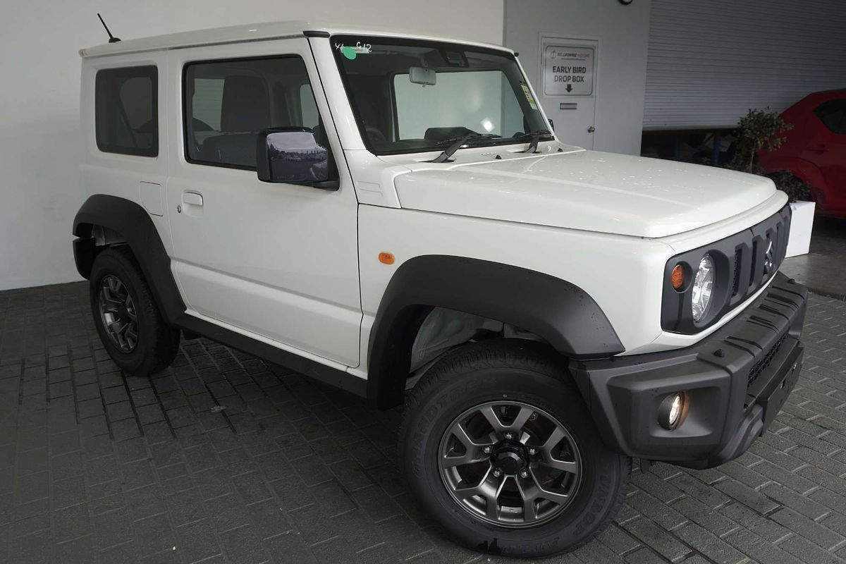 2025 Suzuki Jimny GLX GJ