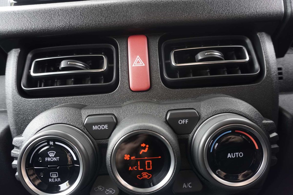 2025 Suzuki Jimny GLX GJ