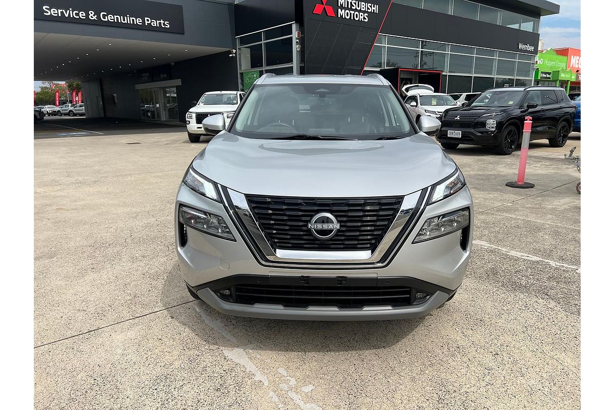2024 Nissan X-TRAIL ST-L T33