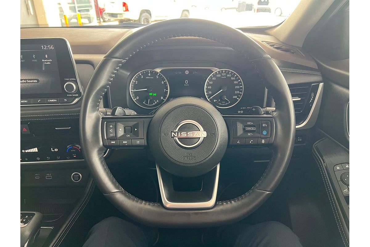 2024 Nissan X-TRAIL ST-L T33