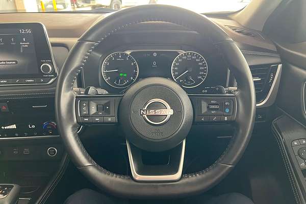 2024 Nissan X-TRAIL ST-L T33