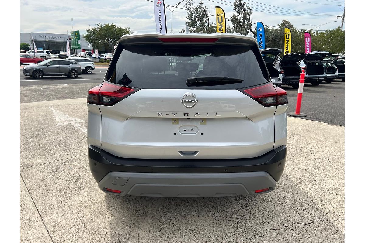 2024 Nissan X-TRAIL ST-L T33