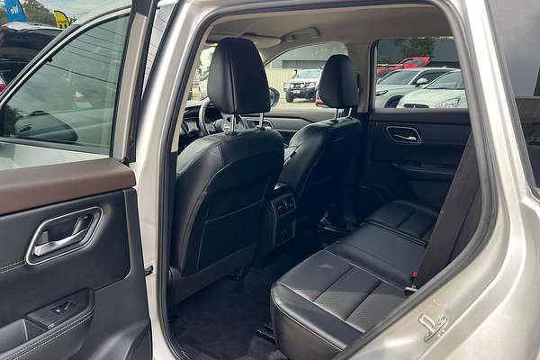 2024 Nissan X-TRAIL ST-L T33