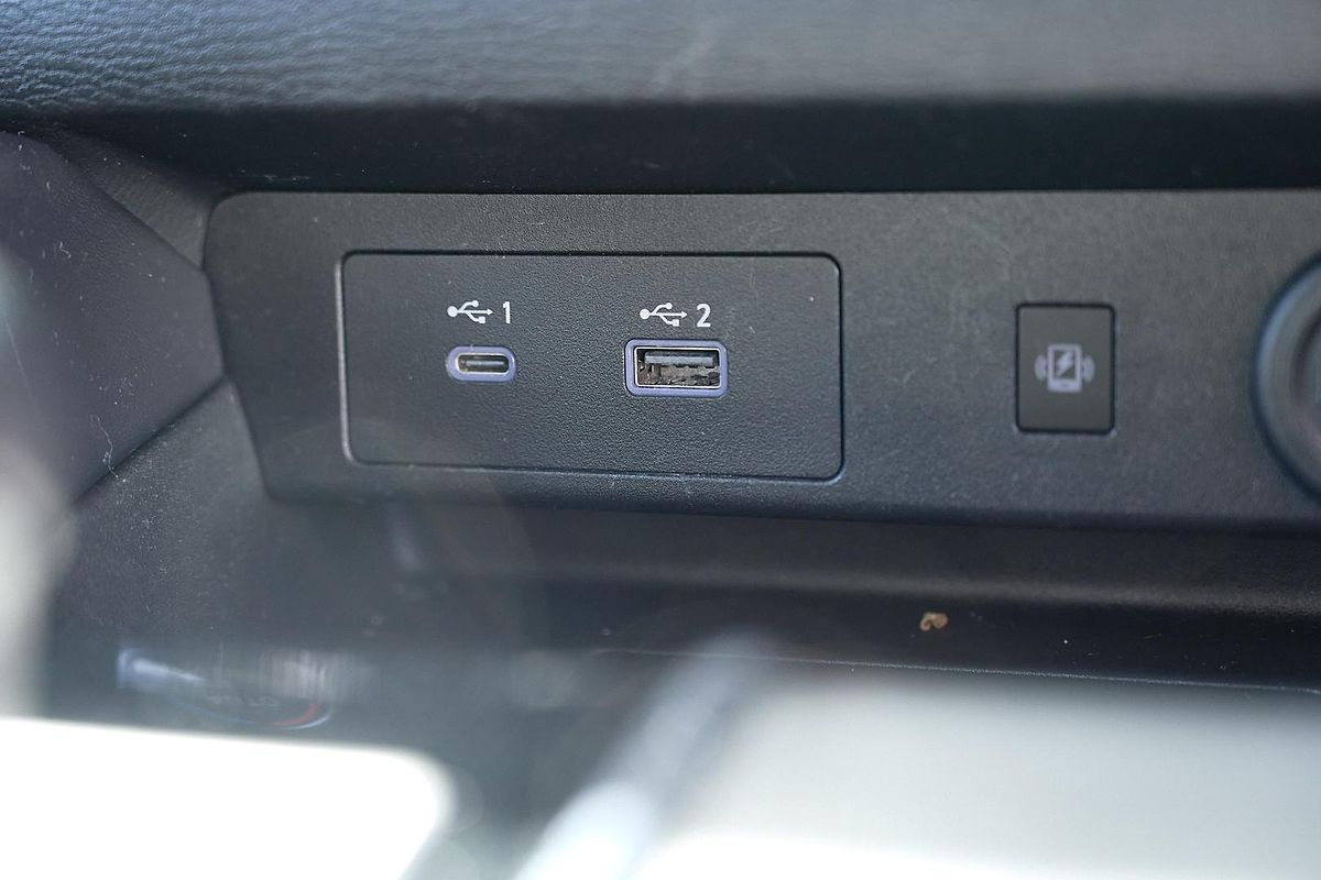2023 Mitsubishi Outlander LS ZM