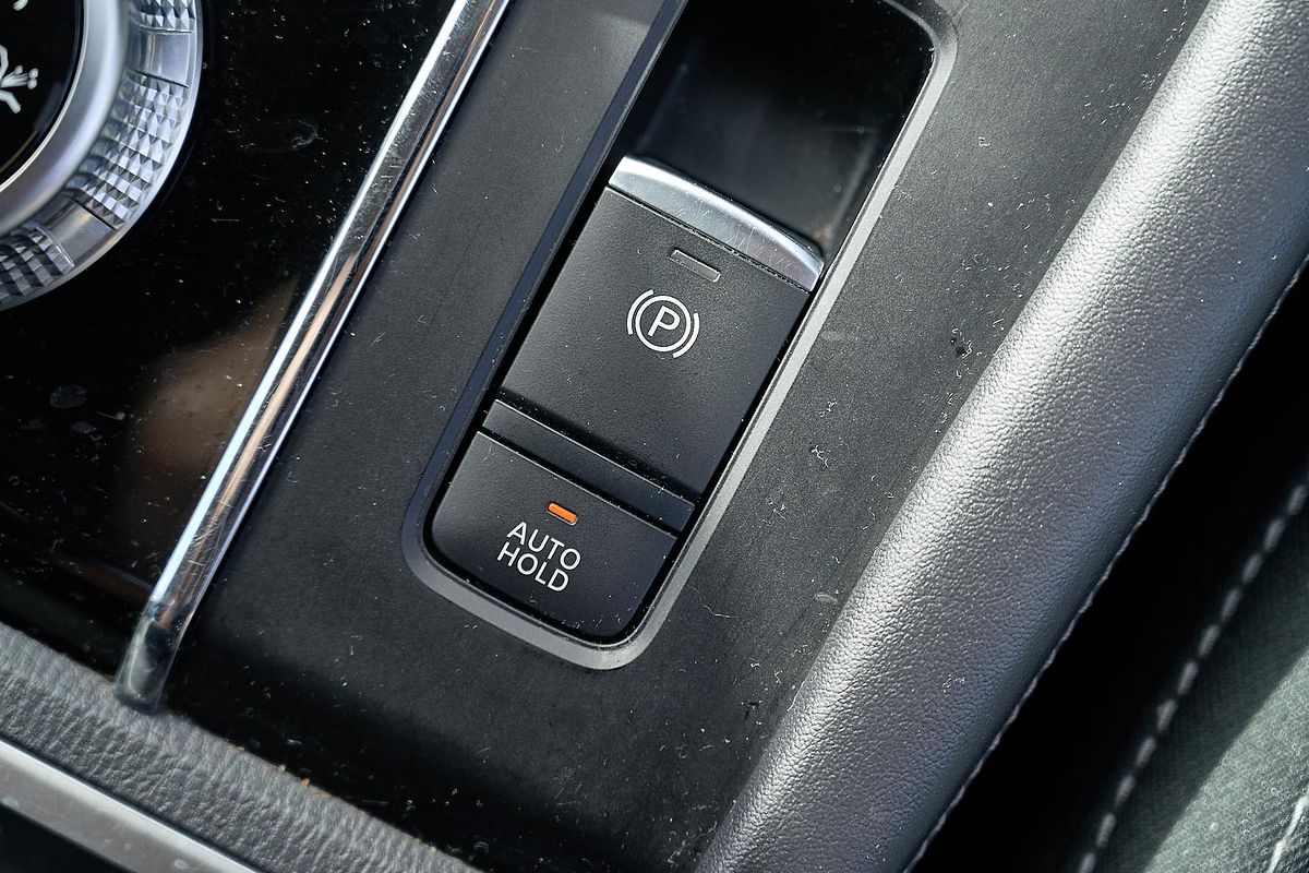 2023 Mitsubishi Outlander LS ZM