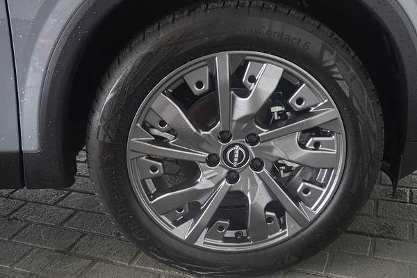 2025 Nissan QASHQAI Ti J12