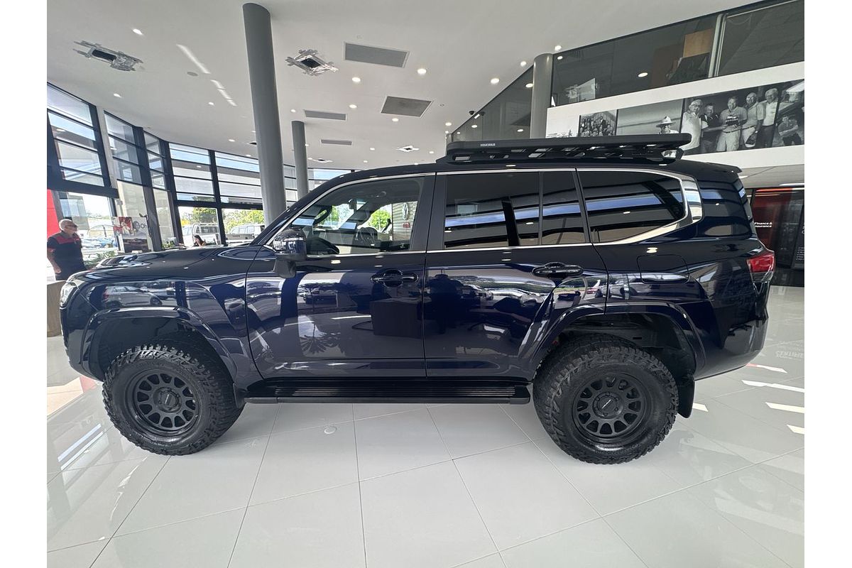 2023 Toyota Landcruiser VX FJA300R