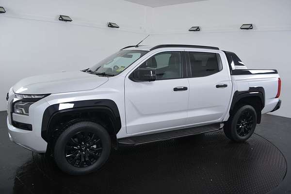2024 Mitsubishi Triton GSR MV 4X4